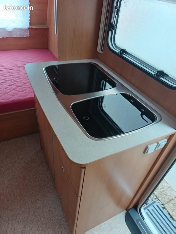 Caravane sterckeman Starlett 390 cp - deplace caravane - porte velos - auvent – Image 2