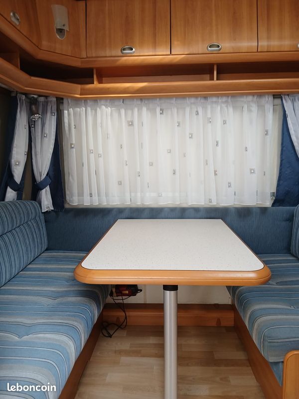 Caravane hobby de luxe easy 2006 - deplace caravane - auvent - solette – Image 4