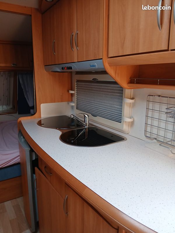 Caravane hobby de luxe easy 2006 - deplace caravane - auvent - solette – Image 5