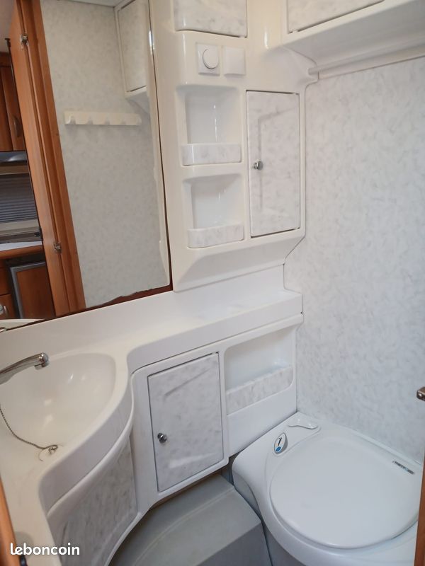 Caravane hobby de luxe easy 2006 - deplace caravane - auvent - solette – Image 6