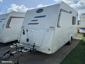 Caravane caravelair alba 426 annee 2019 - lits superposes - auvent - porte-velos - frigo tiroir compression 150 l