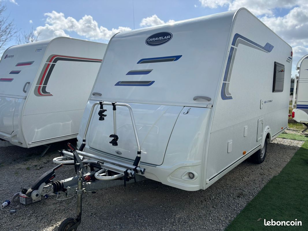 Caravane caravelair alba 426 annee 2019 - lits superposes - auvent - porte-velos - frigo tiroir compression 150 l – Image 2