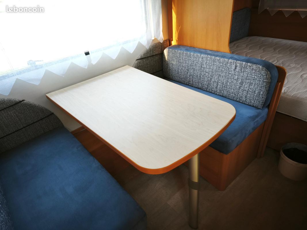 Caravane caravelair antares luxe 400 - deplace caravane - store manuel - annee 2013 – Image 6