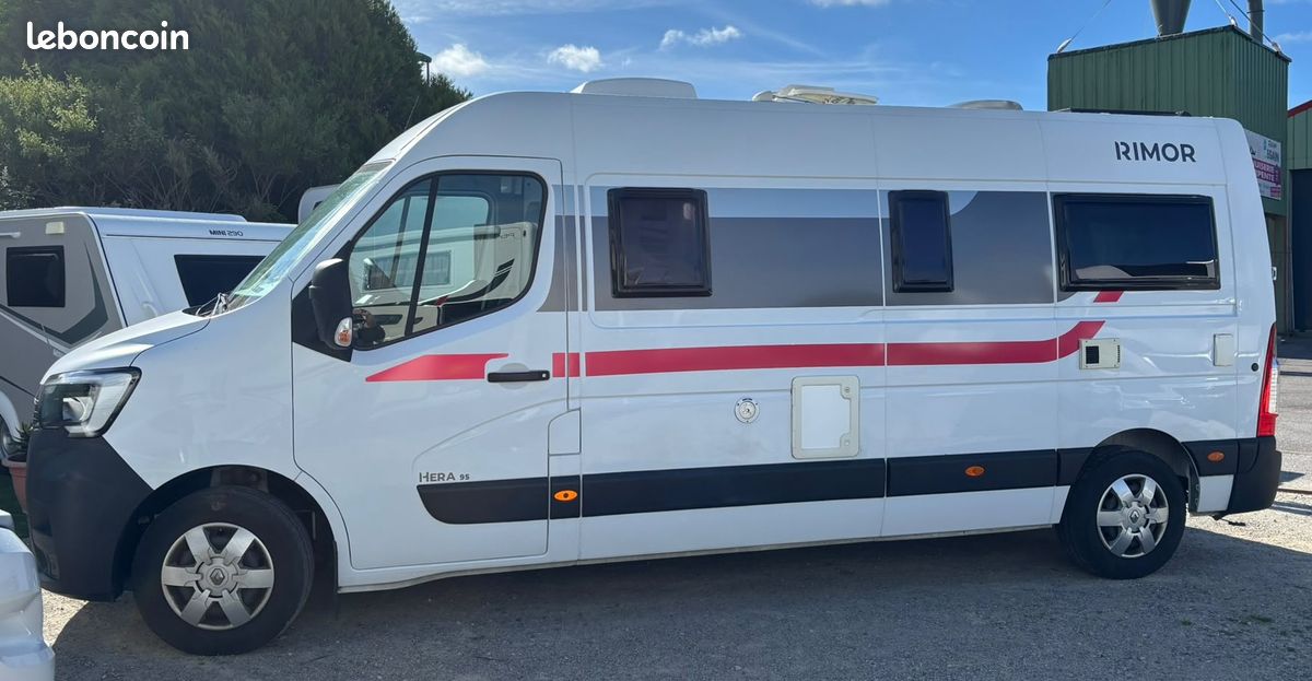 Fourgon amenage rimor hera 95 annee 2022 - lits jumeaux - store banne -28337 km – Image 14