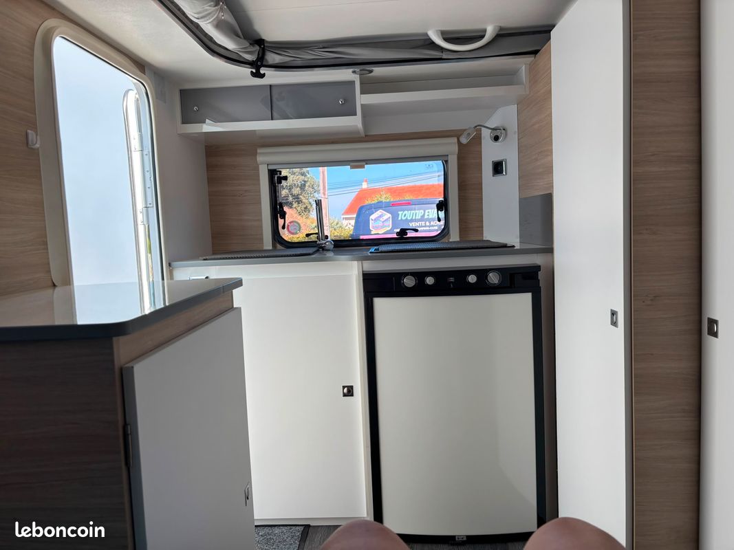 CARAVANE MINI SILVER 290 – PTAC 750 KG – 688 KG À VIDE – CHÂSSIS AL-KO – ANNÉE 2022 – Image 7